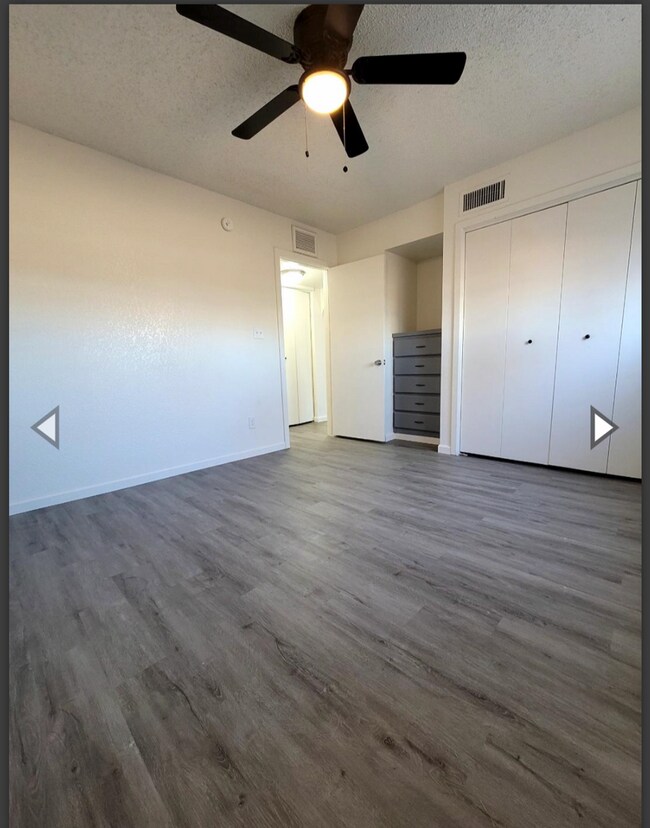Foto del edificio - SPACIOUS and awesome home! Excellent floorplan!