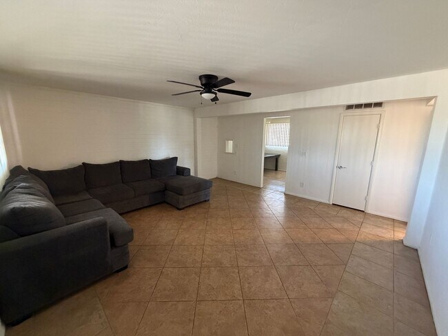 Foto del edificio - 2 Bedroom 2 Bath Condominium in Great Location