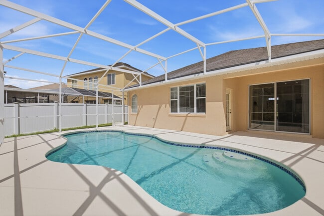 Building Photo - 4-Bedroom Pool Home Near Lake Nona!
