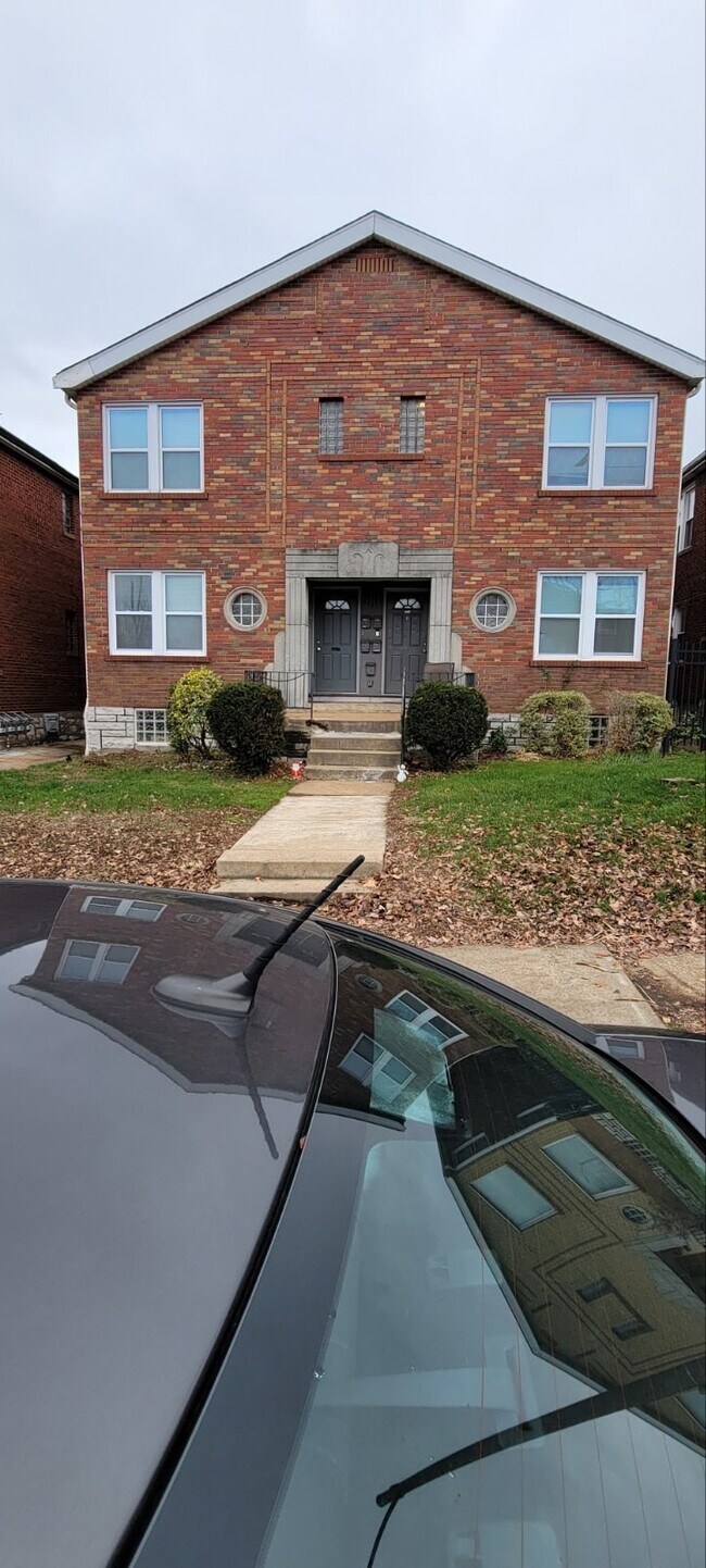Foto del edificio - 3718 Chippewa St
