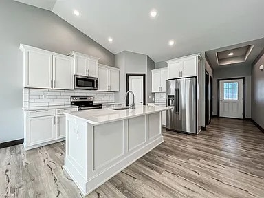 Building Photo - 1855 NE Little Beaver Dr