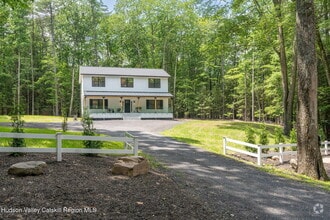 Building Photo - 32 Maurizi Ln