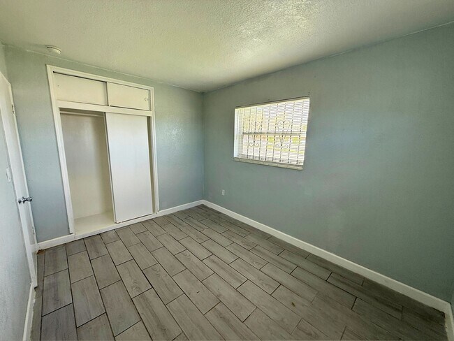 Foto del edificio - 3540 NW 209th Terrace