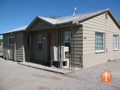 Ious Stand Alone Apartment House For Rent In Farmington Nm Primary Photo Ious Stand Alone Apartment
