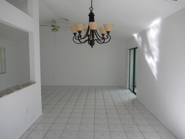Foto del edificio - 9141 SW 22nd St