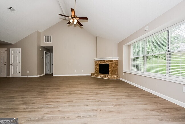 Building Photo - 103 Eagle Way