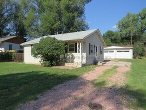 Building Photo - 1604 Dorchester Dr