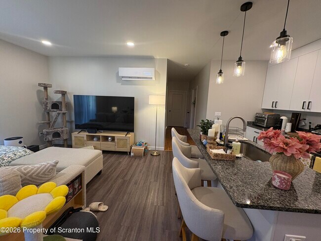 Foto del edificio - 633 Main St