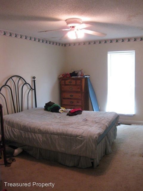 Building Photo - 3 br, 2 bath House - 2712 Barwell Rd