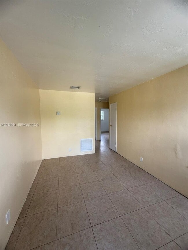 Building Photo - 1732 NW 75th St