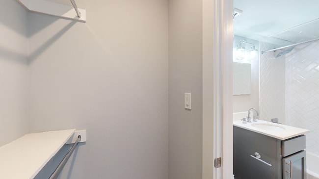 Building Photo - 4400 San Jacinto St