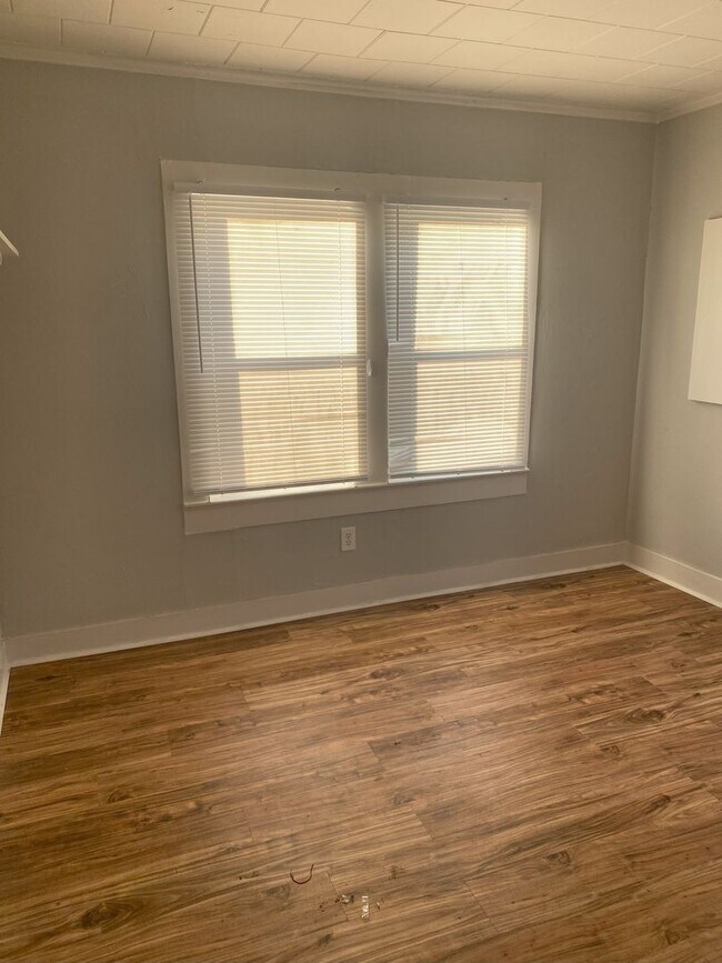 Foto del edificio - 2 Bed/1 Bath House