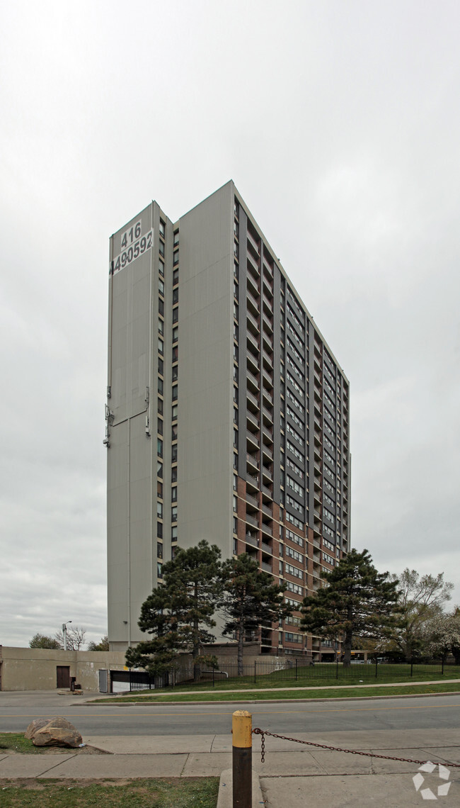 Building Photo - Top of the Valley