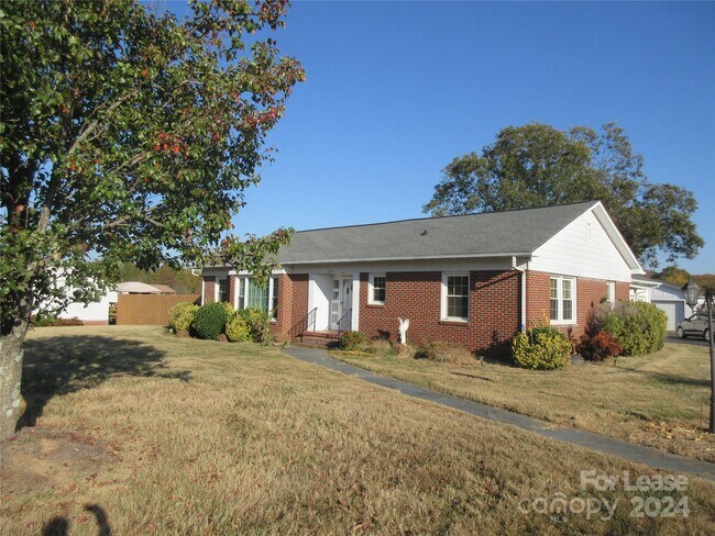 Building Photo - 2836 Buffalo Shoals Rd