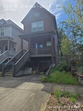 Building Photo - 5335 NE 12th Ave