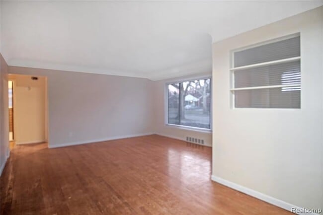 Building Photo - 24101 Westhampton St