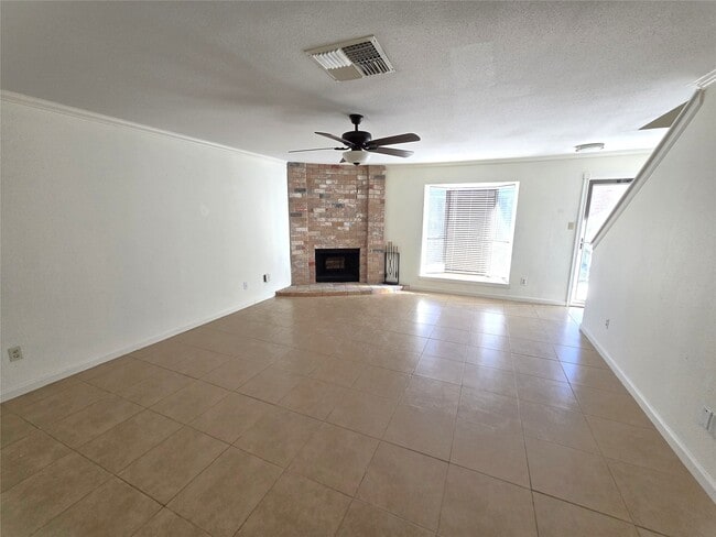 Building Photo - 1919 Place Rebecca Ln