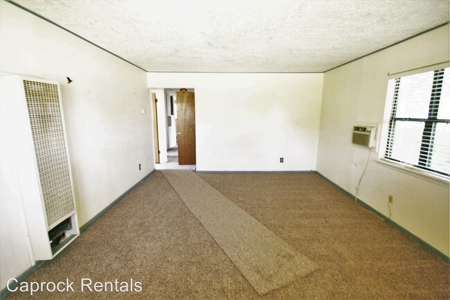 Building Photo - 325 W Manana Blvd