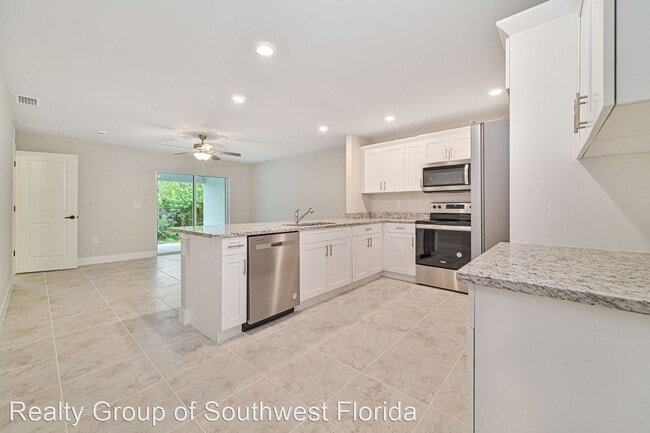 Foto del edificio - 3 br, 2 bath House - 6076 Lacota Ave