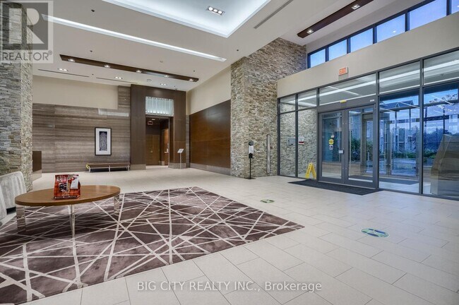 Photo du bâtiment - 35 Brian Peck Crescent