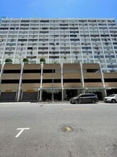Building Photo - 1560 Kanunu St