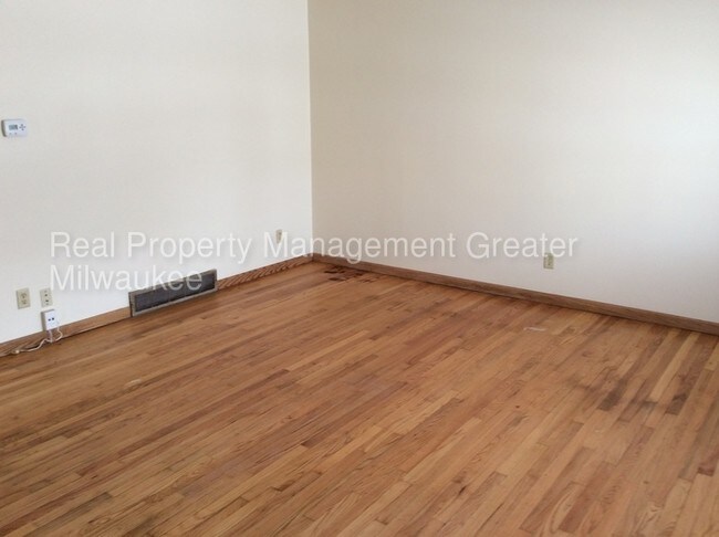 Building Photo - 6408 N 73rd St