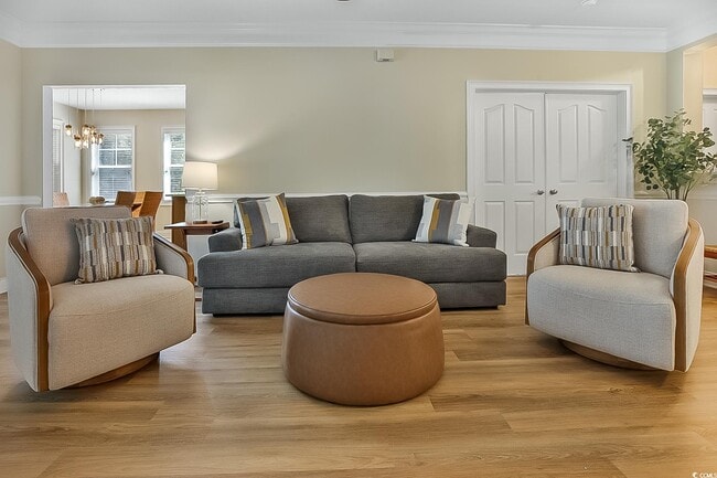 Building Photo - 6203 Catalina Dr