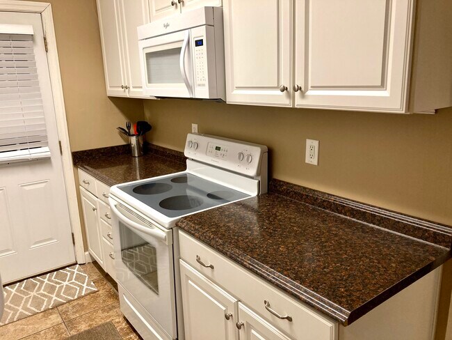 Foto del edificio - 218 Lancaster St SW