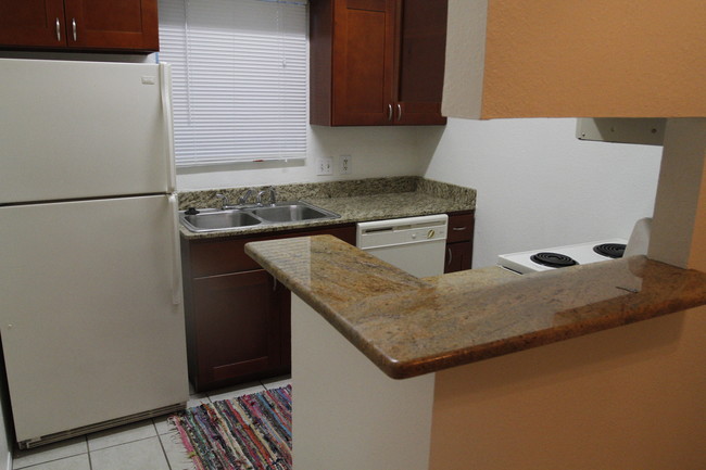 Building Photo - 2110 W Slaughter Ln