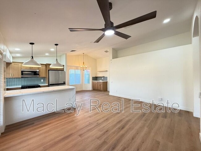 Foto del edificio - 1720 W Highland St