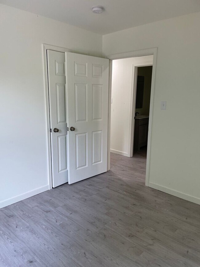 Foto del edificio - 3 bedroom / 1 bath Duplex / Apartment Cumberland, VA