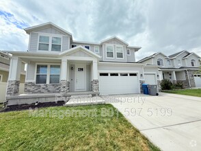 Building Photo - 76 S Samara St