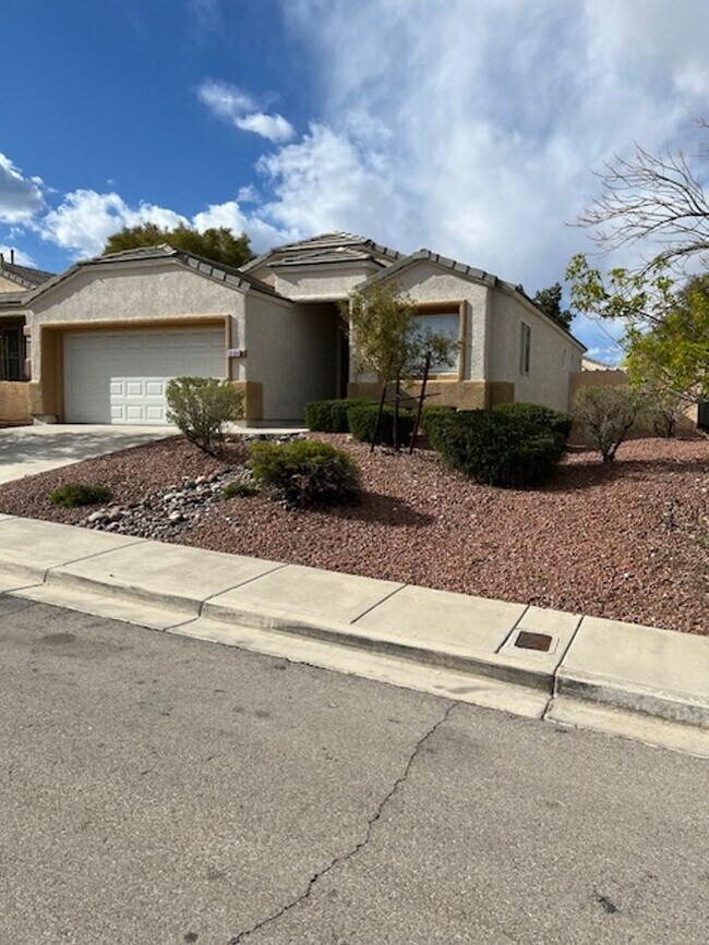 Building Photo - 1-STORY HOME FOR RENT IN SUMMERLIN