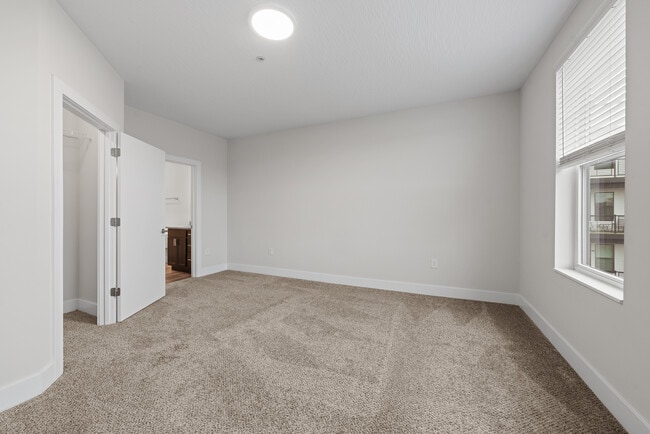 Flat 301 - The Ave