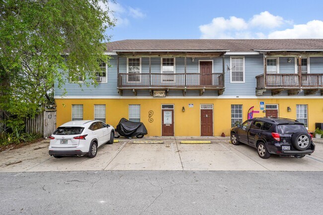 Building Photo - 601 S Ponce De Leon Blvd