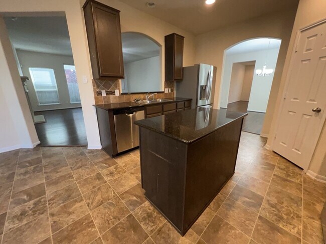 Building Photo - 20823 Fair Walnut Way