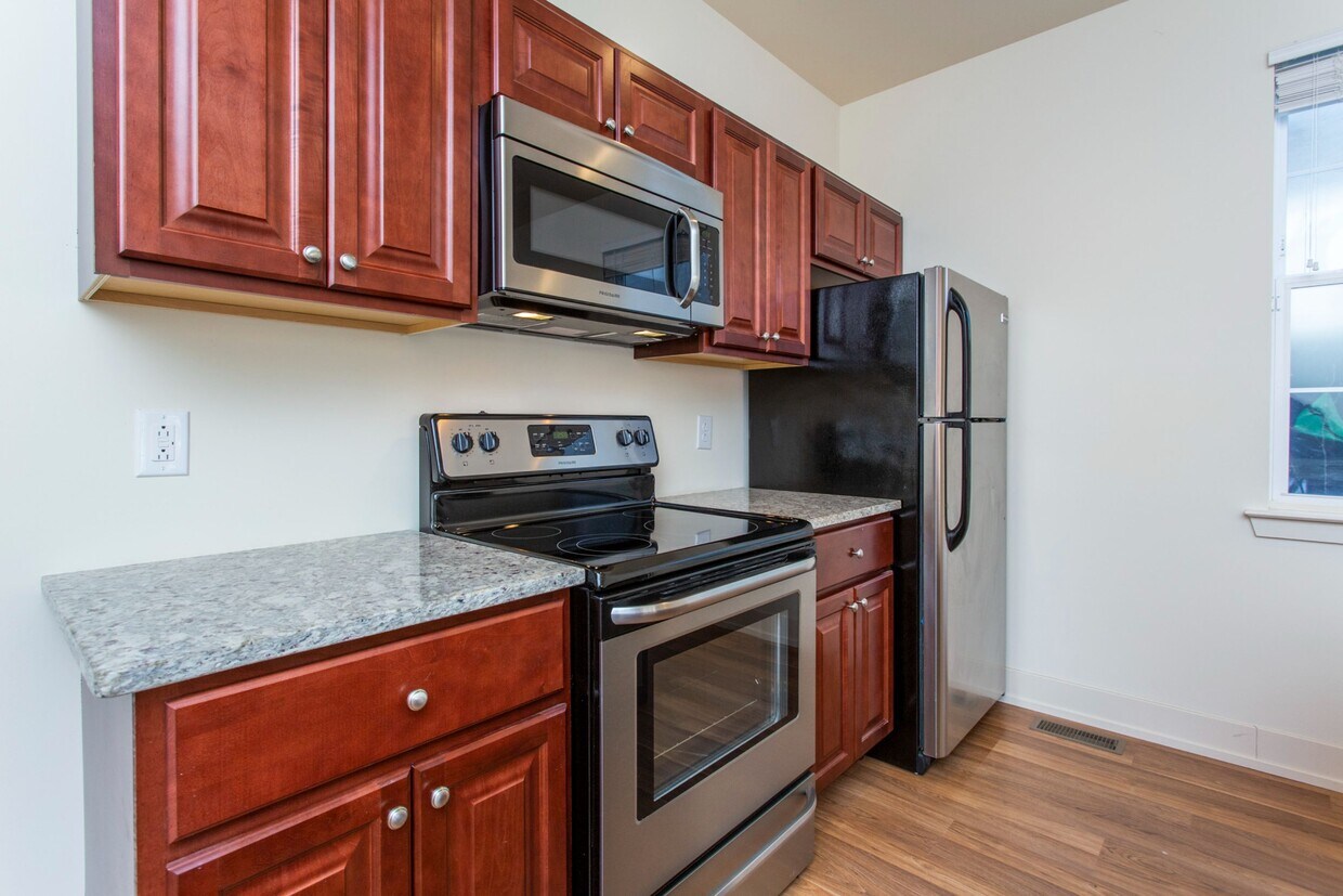 Foto principal - 695 W Berks St