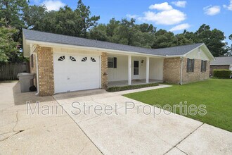 Building Photo - 587 Bobwhite Dr