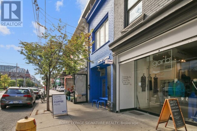 Photo du bâtiment - 1048 Queen St W