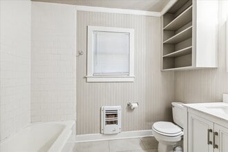 Building Photo - 422 Silliman St