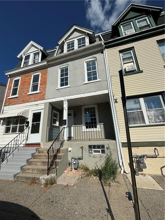 Primary Photo - 219 N 2nd St