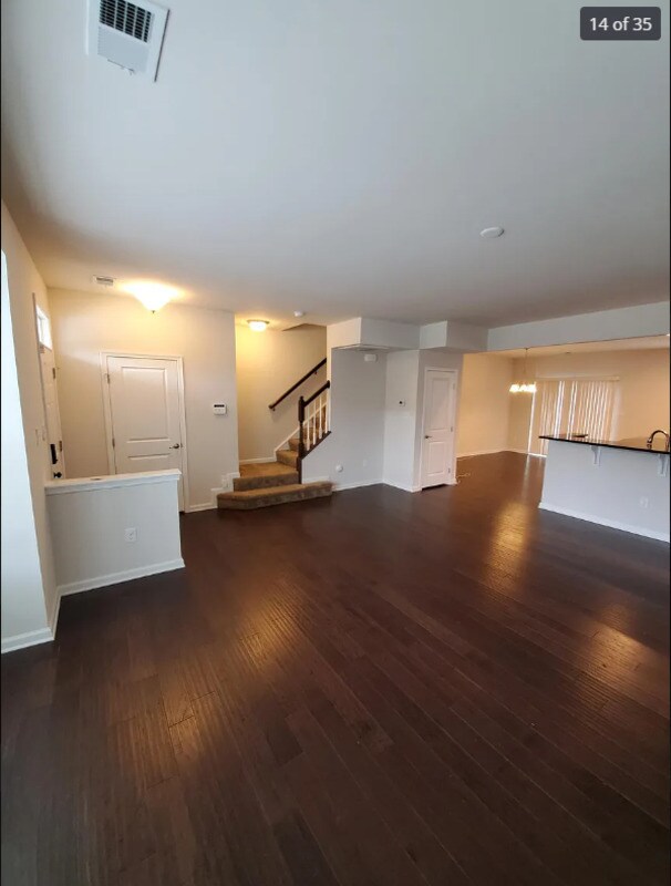 Building Photo - 11572 Claimont Dr