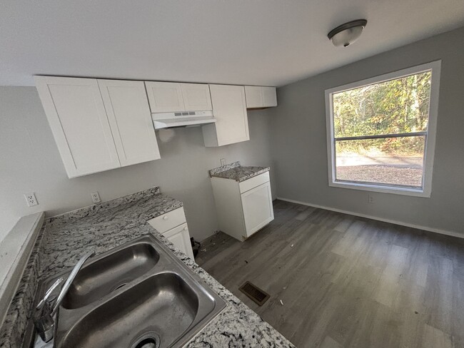 Foto del edificio - 40 Mcilwain Rd