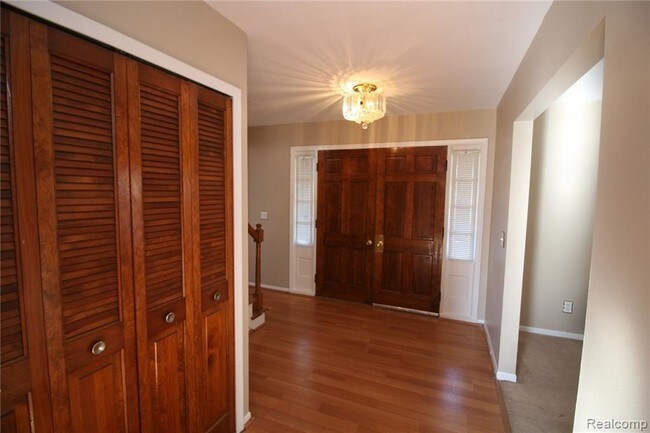 Building Photo - 6865 Alderley Way
