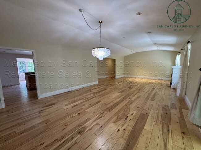 Building Photo - Spacious & Private Four Bedroom Carmel Val...