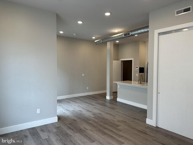 Foto del edificio - 907 Leland St