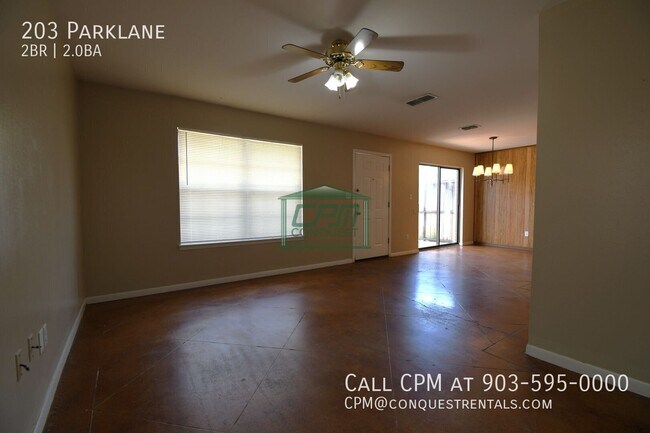 Foto del edificio - 203 Parklane-