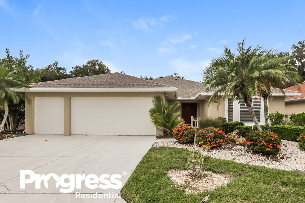 Foto principal - 3444 Brookridge Ln