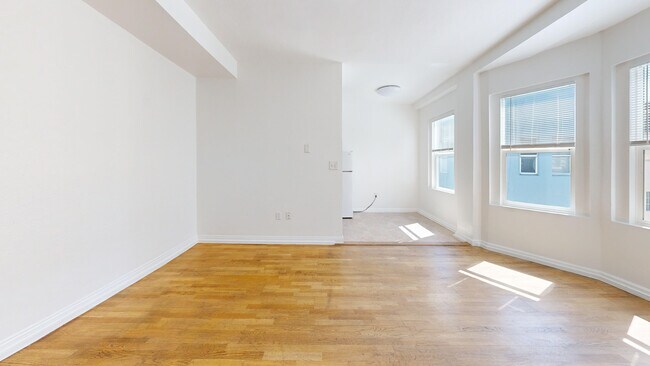 Foto del edificio - 665 Eddy St