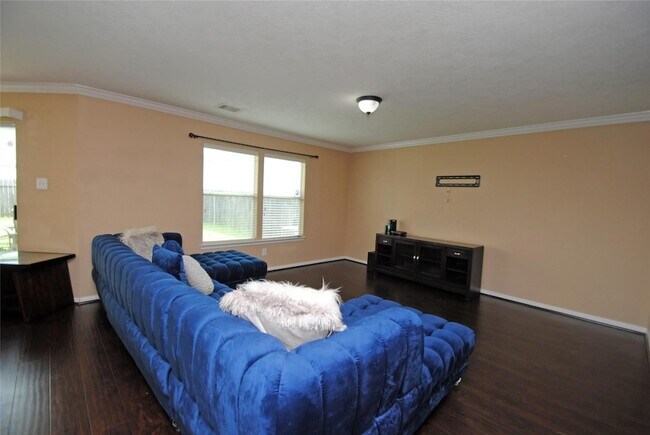 Foto del edificio - 18110 Rexine Ln